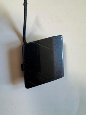 Renault clio iv lift 19r. - заглушка фаркоп бампера перед 511800853r фото №1