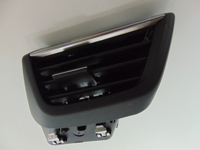 Права решітка обдув повітря peugeot 2008 ii фото №1