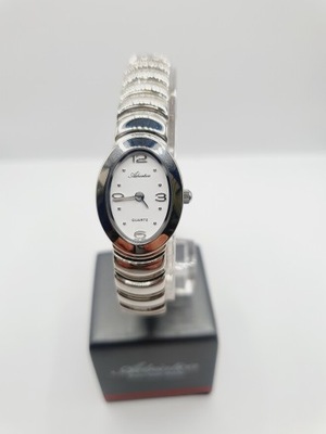 Śliczny damski zegarek Adriatica A.4162