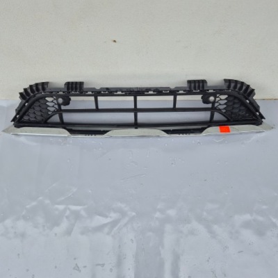 Mercedes glb x247 2019 35 amg средняя решётка бампера передний решётка радиатора фото №1