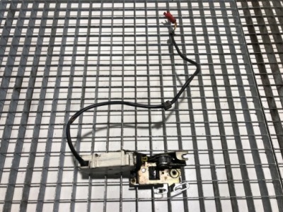 Замок двері лівий перед scania p,g,r,t - series тягач седельний 1789313 фото №1