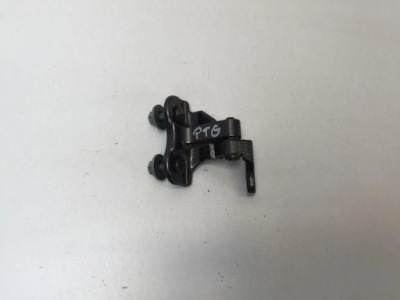 Mercedes a a45 w177 петля дверь правый задний  верхний фото №1