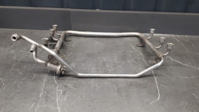 Молдинг впрыскная audi a4 b5 2.6 фото №1