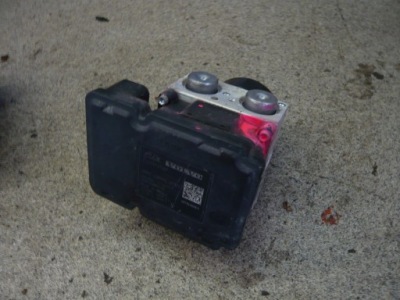 Насос abs volvo s80 10096104043 фото №1