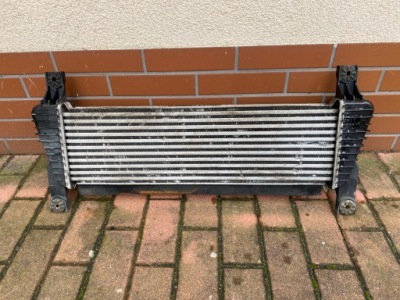 Радиатор воздуха интеркулер ford ranger eb3g-9l440 11- фото №1