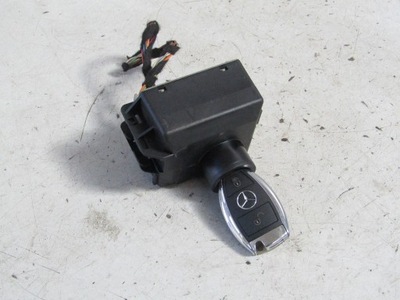 MERCEDES-BENZ W246 LIFT SPYNELĖ A2469050451 2,0 