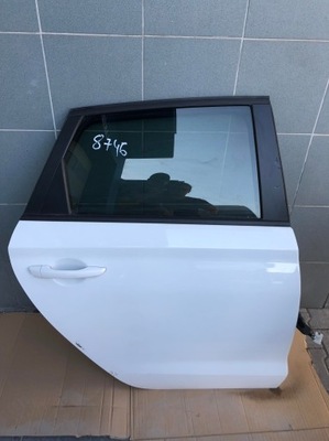 Hyundai i30n i30 n 17- дверь правое задняя фото №1