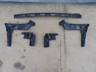 Vw touran lift направляющая бампера задний  1t0807453 1t0807394d 1t0807393d фото №1