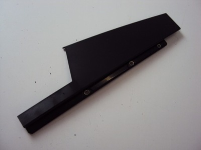 Молдинг стійка двері правий задня jeep renegade 2014- фото №1