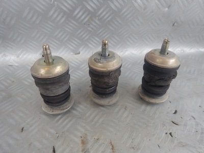 Nissan titan armada 04- 5.6 подушка рамы фото №1