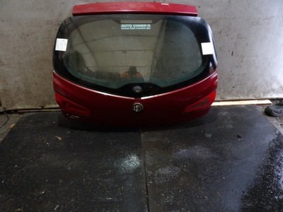 Alfa romeo 147 крышка багажника задняя lift фото №1