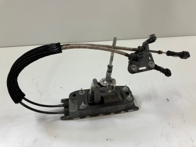 Вибірник передач домкрат skoda superb 2 ii 3t0711049e фото №1