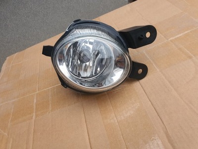 Lexus is 10-15 противотуманная фара левый 81220-0w031 фото №1