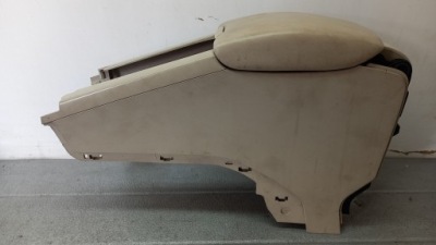 Подлокотник volvo xc60 1302435 фото №1