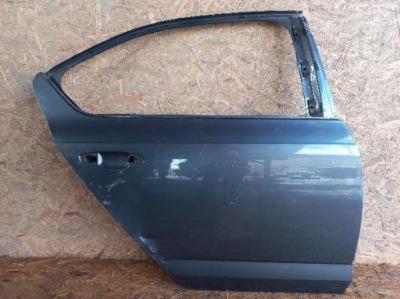 Skoda octavia iii 3 hb дверь задние задняя правое фото №1