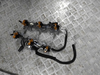 Toyota sienna 2017-2020 молдинг впрыскная форсунки фото №1