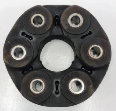 З'єднувач вала bmw 1 e81 2.0 1225624 фото №1