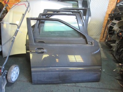 Двері праве перед передні volvo v70 96-00 фото №1