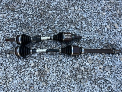 Renault kadjar приводной вал правая перед 1.2tce фото №1