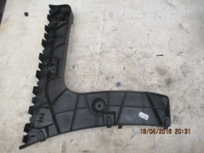 Направляющая бампера audi a6 4g5807453a фото №1