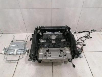 Сиденье bentley 3w3881106a фото №1