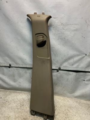 Jeep grand cherokee wk2 защита стойка b левая светлая фото №1