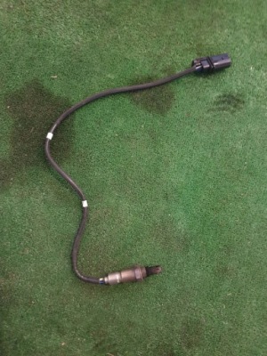 Датчик лямбда-зонд skoda octavia iii 2.0 tdi 04l906262af фото №1