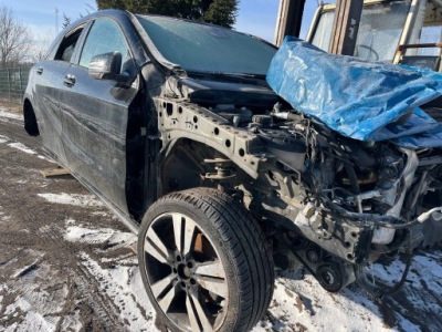 Mercedes a klasa w176 lift четверть лонжерон подкрылок правая 2017 фото №1