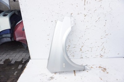 Крила правий перед nissan primera p12 фото №1