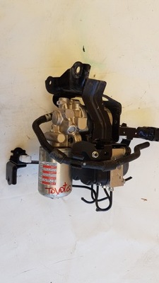 Toyota c-hr 1.8 насос abs фото №1