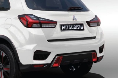Mitsubishi asx молдинг край кришки багажника oem cza фото №1