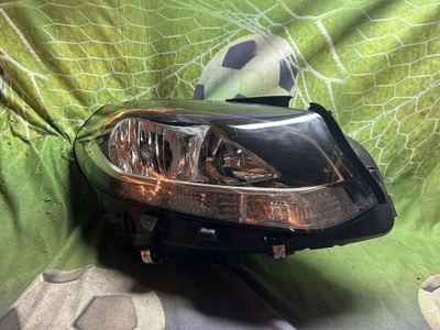 Mercedes b w246 лампа правая перед a2468205461 фото №1