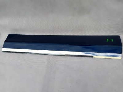 Vw touareg r line 760854940e молдинг правая перед оригинальный номер фото №1