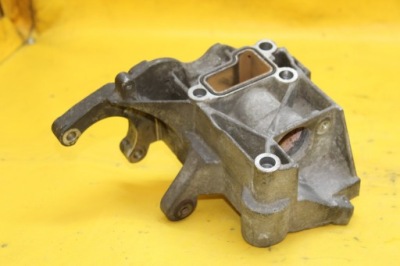 Кронштейн генератора a4 b8 2.7 tdi cam 059145169ac фото №1