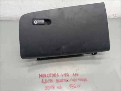 Бардачок mercedes vito w447 a4476800291 фото №1