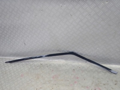 Land rover discovery v молдинг na дверь левая перед фото №1