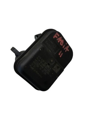 Регулятор кришка колектор skoda fabia ii 03p129086b фото №1