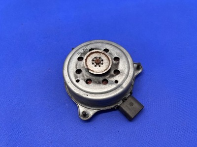 AUDI A4 B8 A5 8T A6 A7 C7 4G Q3 Q5 VARIKLIS VENTILIATORIAUS M160982 A10111406F 