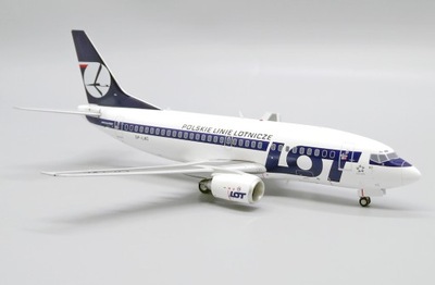 Model samolotu Boeing 737-500 LOT 1:200 SP-LKC