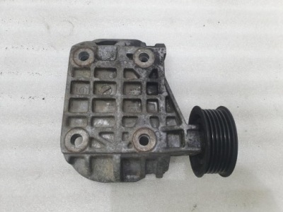 Кронштейн кронштейн генератора audi q7 3.0 059903143q фото №1