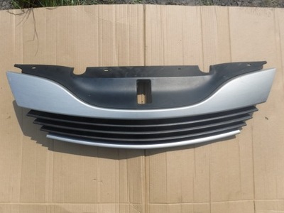 Решётка радиатора решётка радиатора бампера renault laguna ii 8200012581 фото №1