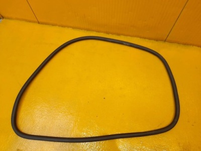 Opel corsa f прокладка дверь перед левая 21r. фото №1