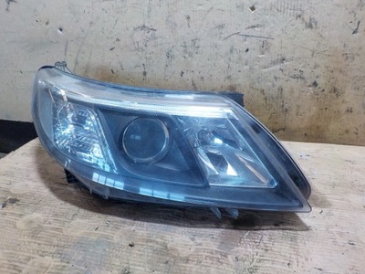 Saab 93 лампа права передня połamane кронштейн фото №1