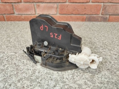 Замок лівий перед bmw e60 e65 e70 e83 e84 e90 f01 f10 f25 eu 7 pin 7283627 фото №1