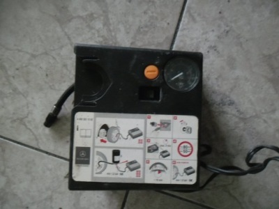 Компресор насос mercedes a0005831502 фото №1