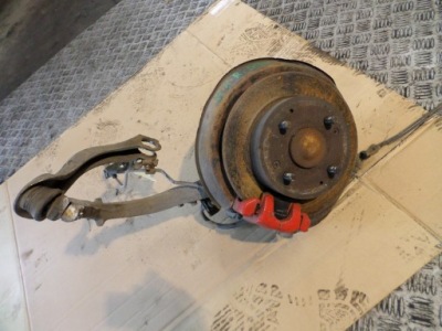 Accord v coupe -97 2,2 поворотний кулак задня права важіль фото №1