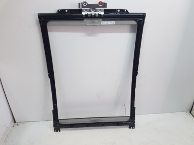 Toyota yaris iv шторка люк стеля фото №1