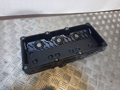 Volkswagen routan p04892522ab крышка клапанов фото №1