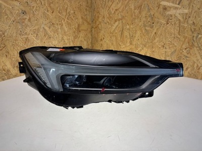 Volvo xc60 2018 лампы передние фото №1