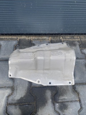 Ford puma mk2 захист теплова h1bb-5k286-e фото №1